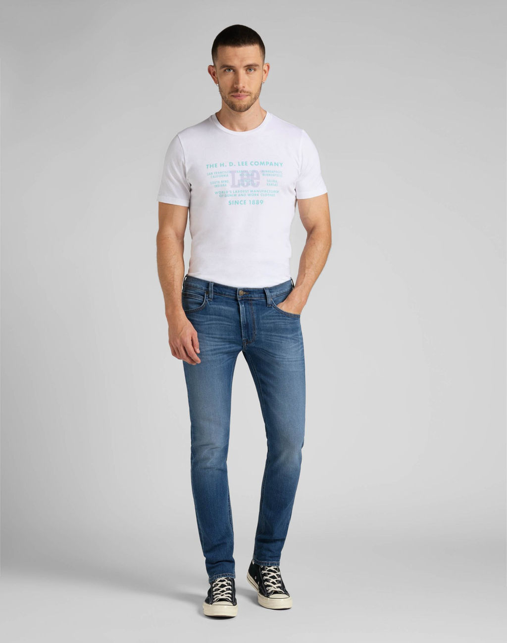 Джинсы мужские