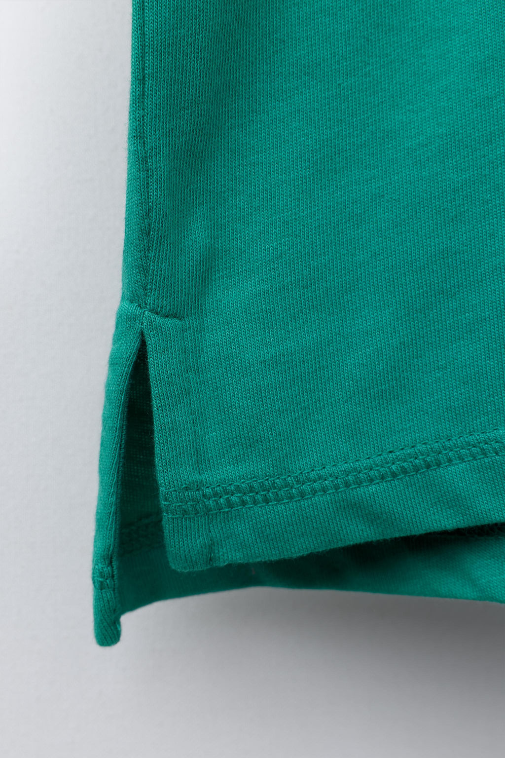 T-SHIRT WITH RAISED PRINT - Zara фото 4