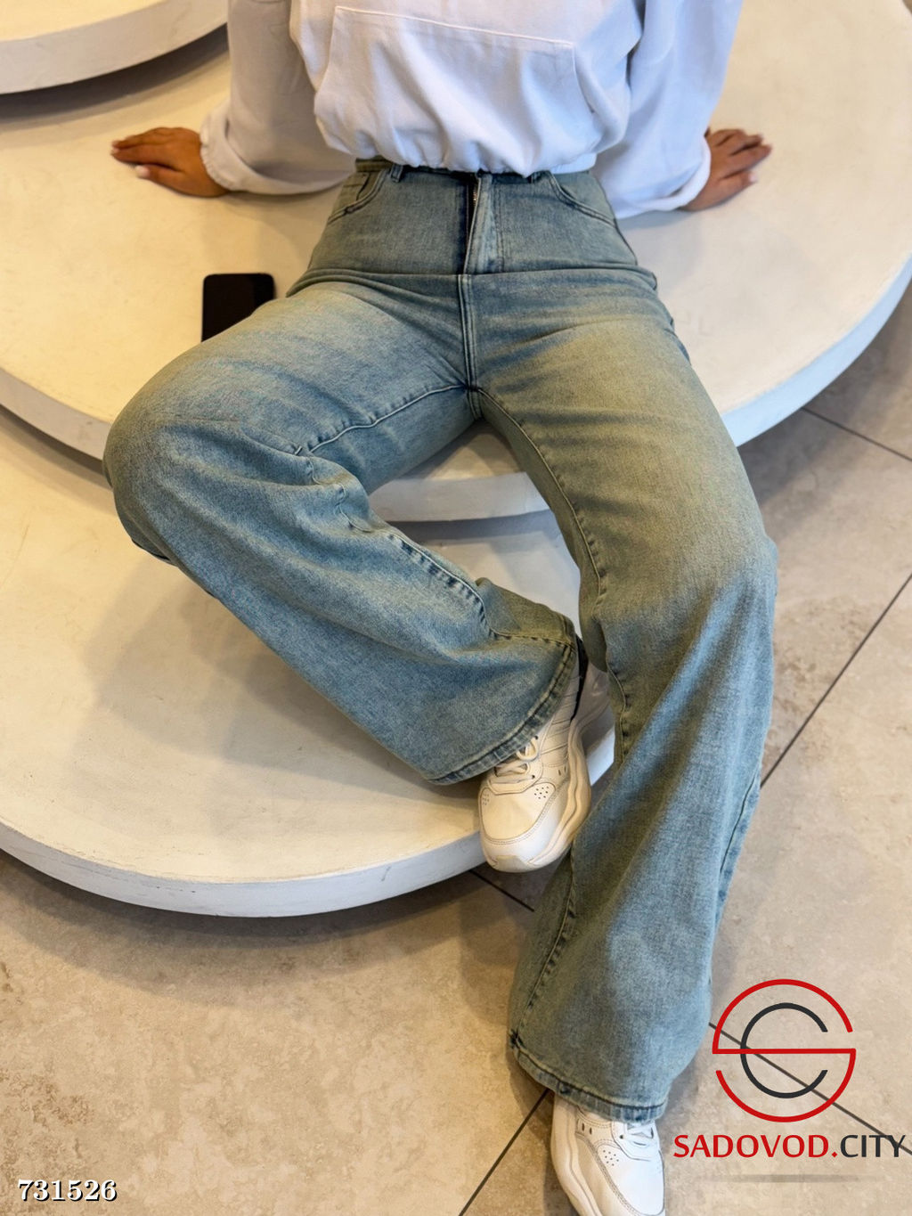 Джинсы трубы стрейч женские