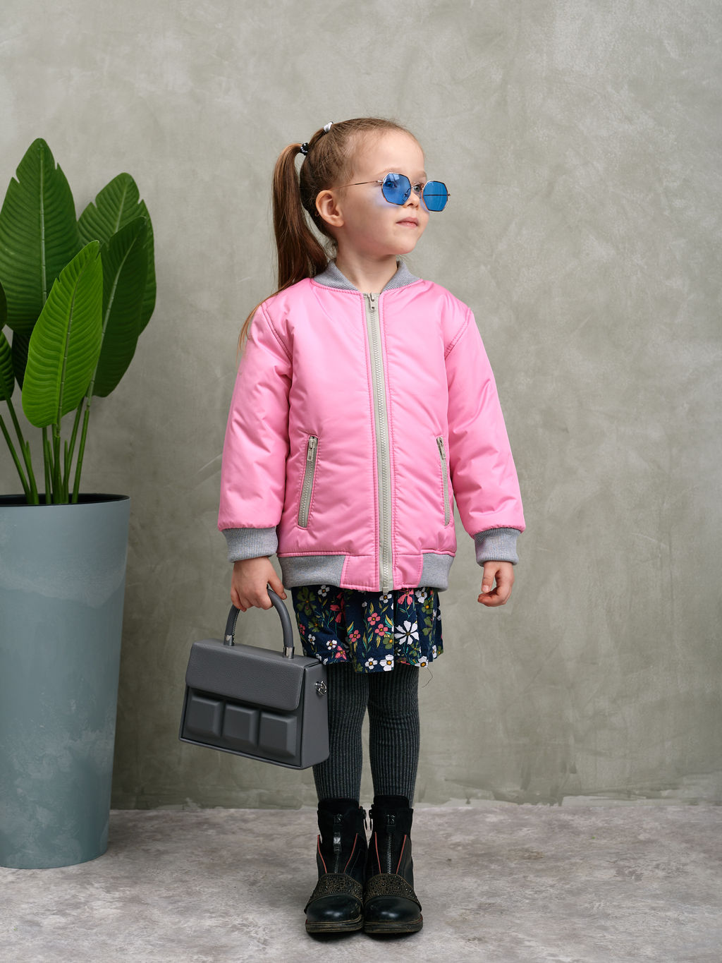 Бомбер демисезонный для девочки Френд - Yollochka фото 9