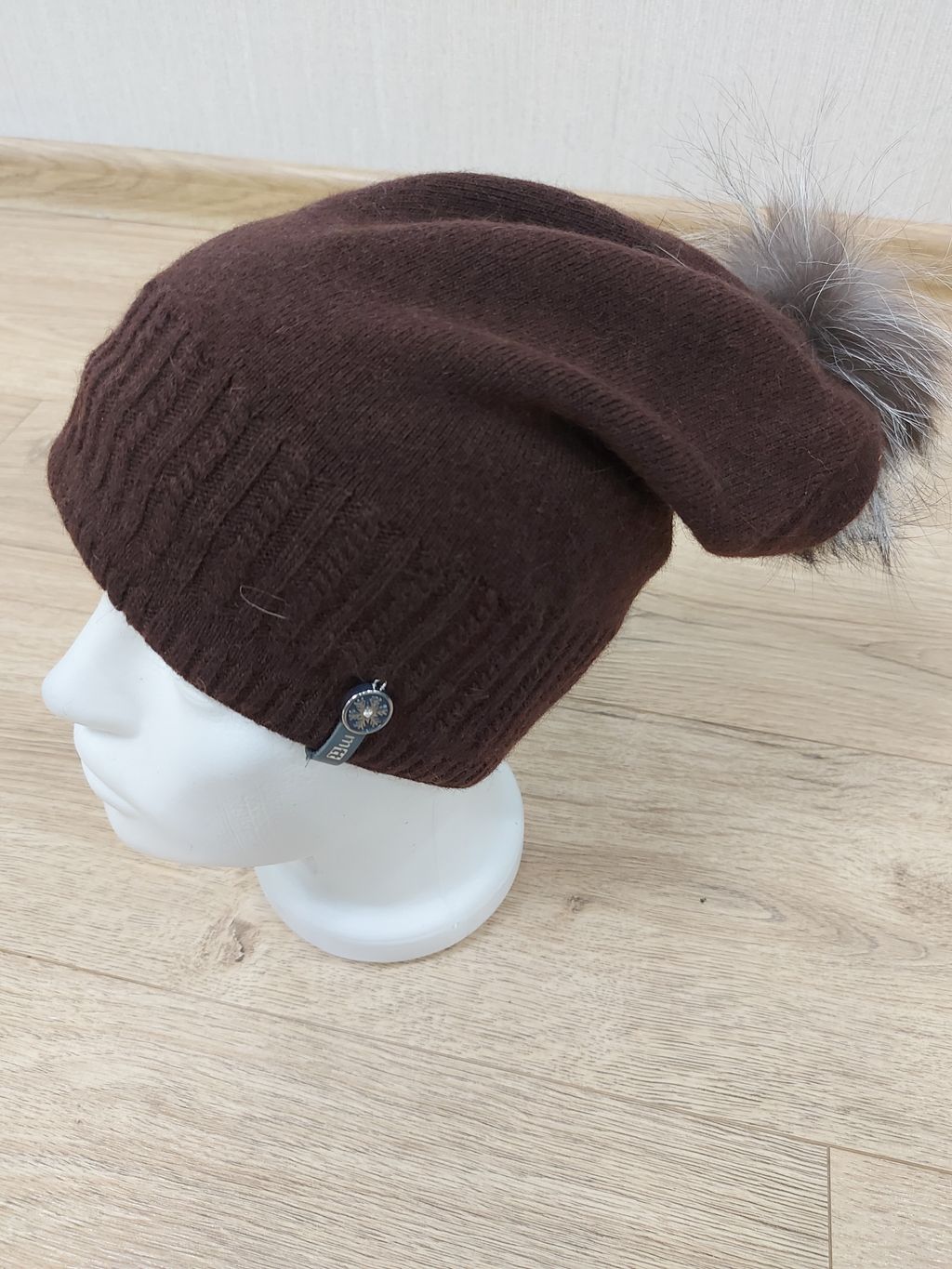 MWH5299/3 ЖЕНСКИЙ ГОЛОВНОЙ УБОР ИЗ ТРИКОТАЖА С ОТДЕЛКОЙ МЕХОМ ЧЕРНОБУРКИ