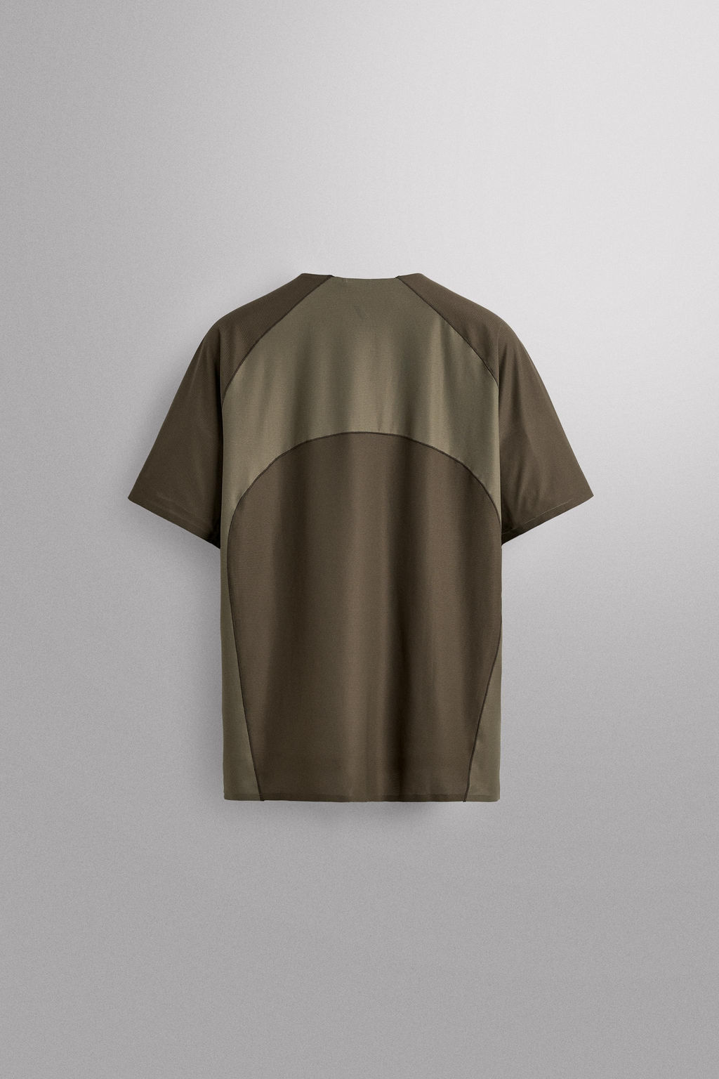 CAMISETA T?CNICA ESTRUCTURA COLOR BLOCK / Verde medio