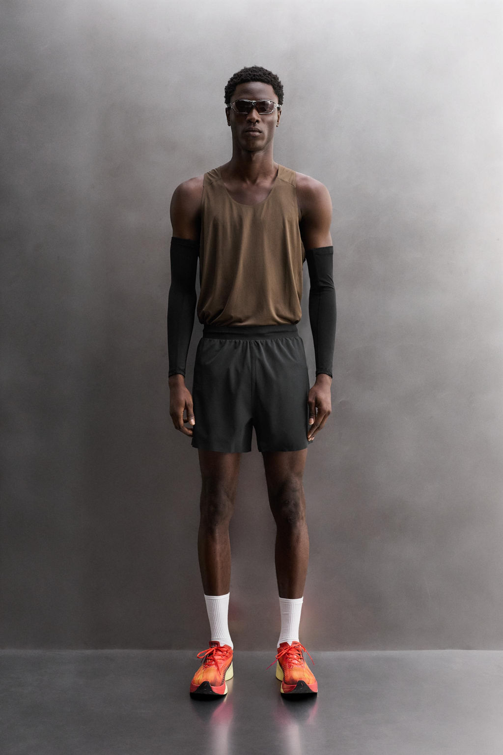 COLOUR BLOCK RUNNING SHORTS - Zara фото 9