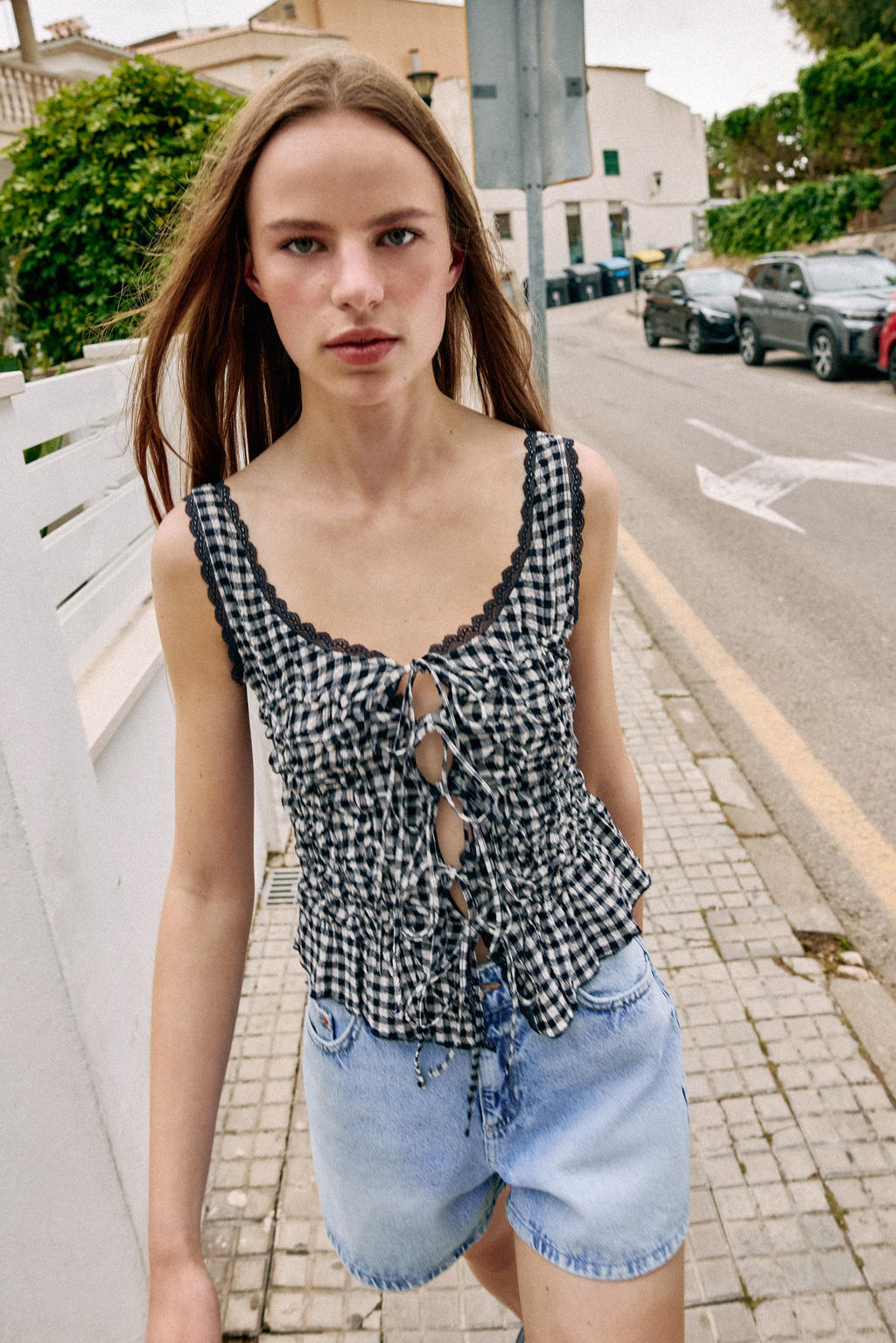 TOP DRAPEADO CUADRO VICHY / Crudo / Azul