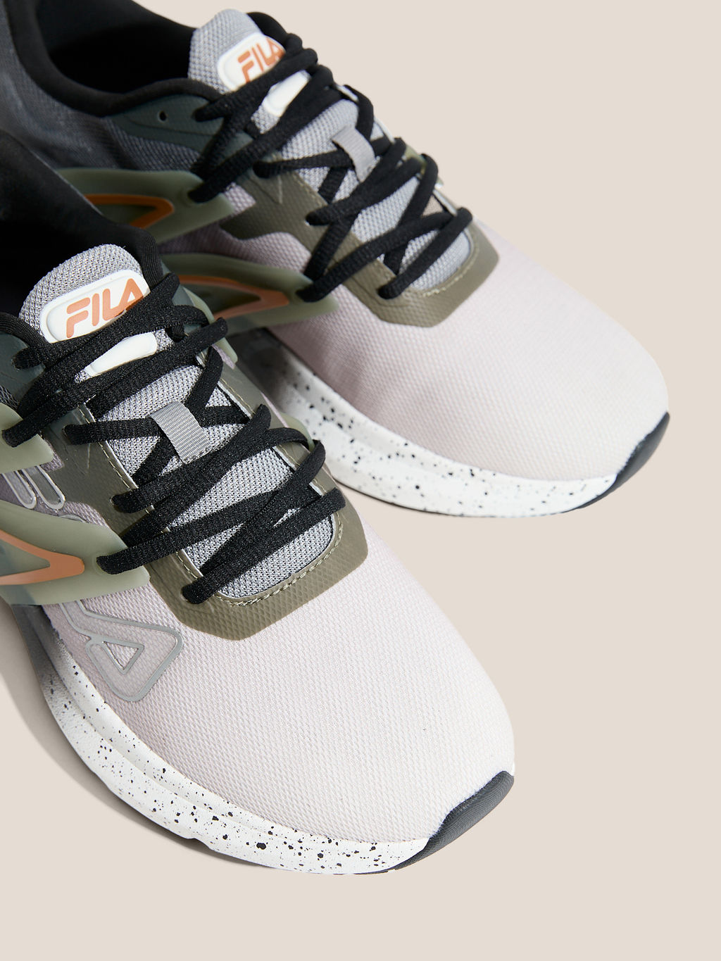 Мужские кроссовки FILA NEON 2.0 M Артикул 4563425, светло-серый