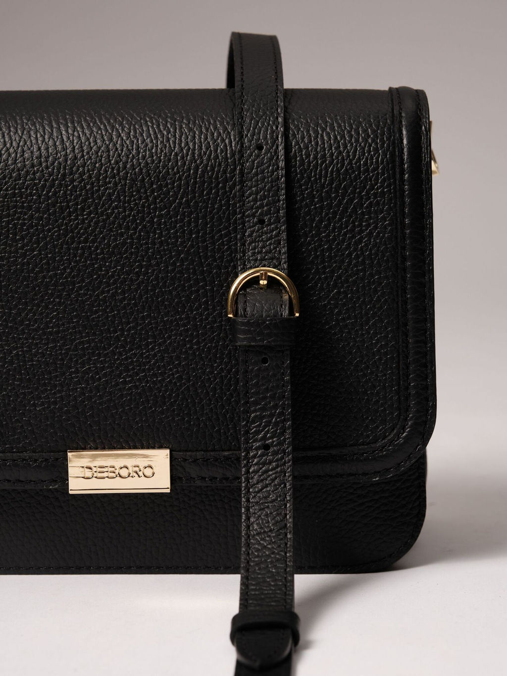 Сумка через плечо Deboro 30532 черный суприм