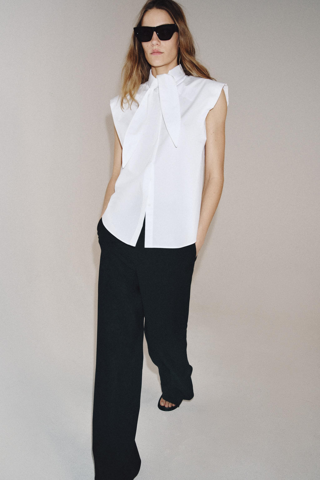 CAMISA RAYAS LAZADAS ZW COLLECTION / Blanco - Zara фото 4