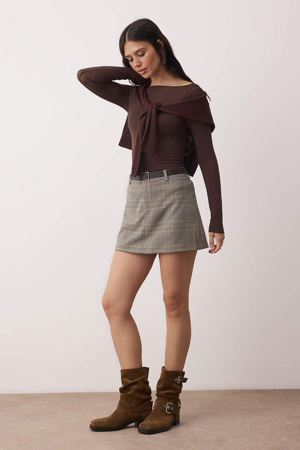 Kahverengi Kemerli Mini Ekoseli Dokuma Sort Etek TWOAW26ET00166 - Trendyolmilla фото 2