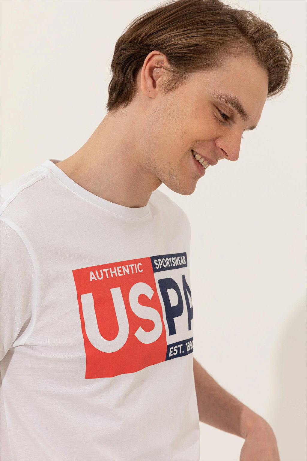 Мужская белая футболка с круглым вырезом Неожиданная скидка в корзине - U.s. polo assn фото 2