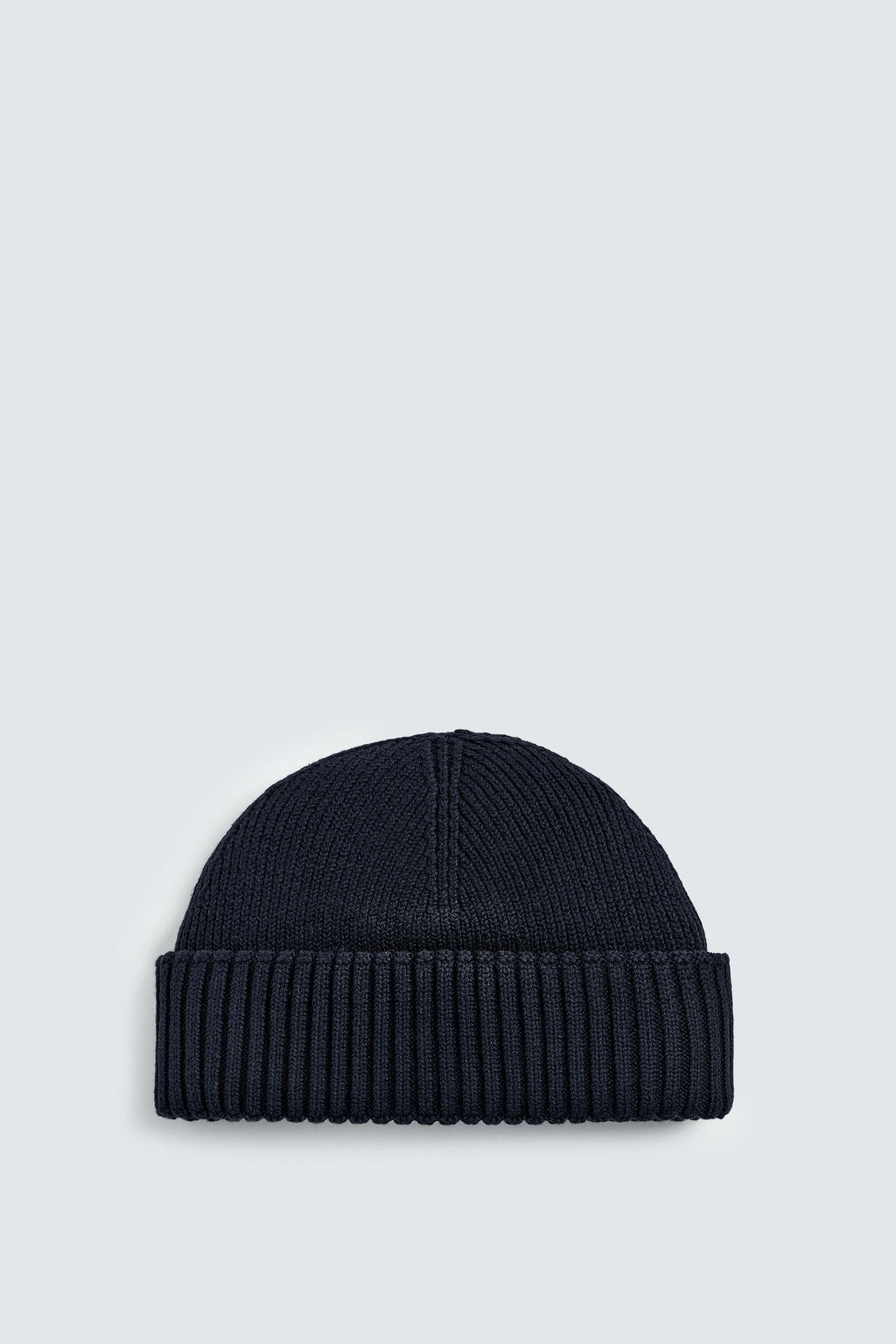 BASIC SHORT BEANIE