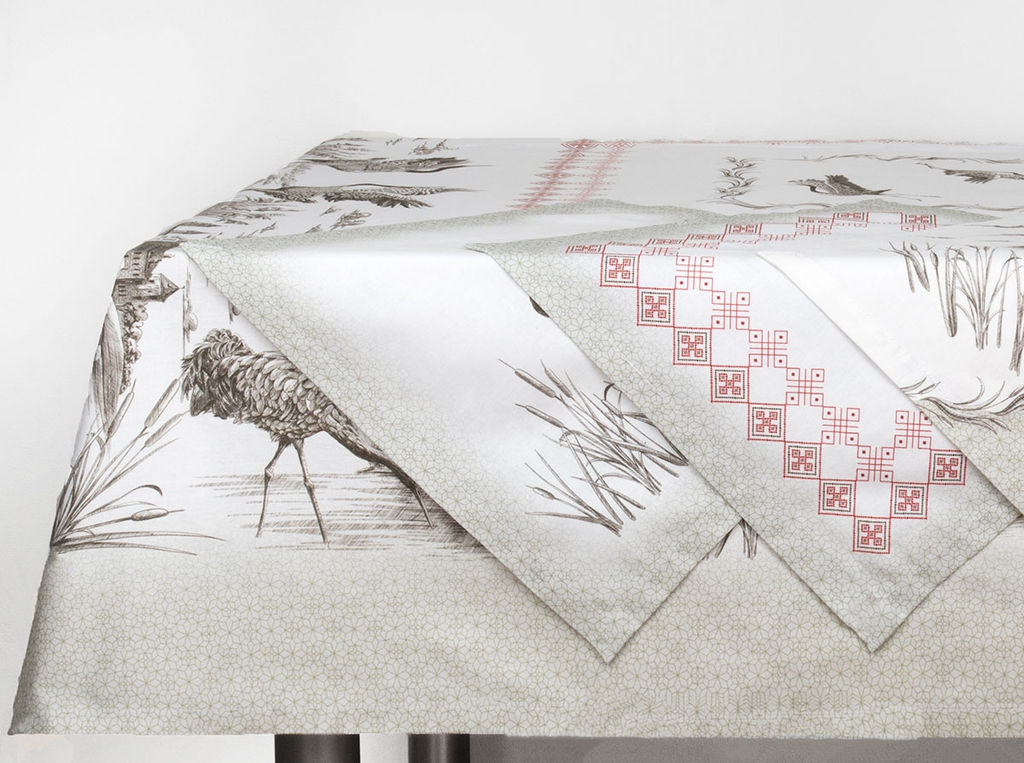 Комплект столовый 44731-БЧ 145*145 +6 салф. 40*40 D1902 "Танец серых журавлей"