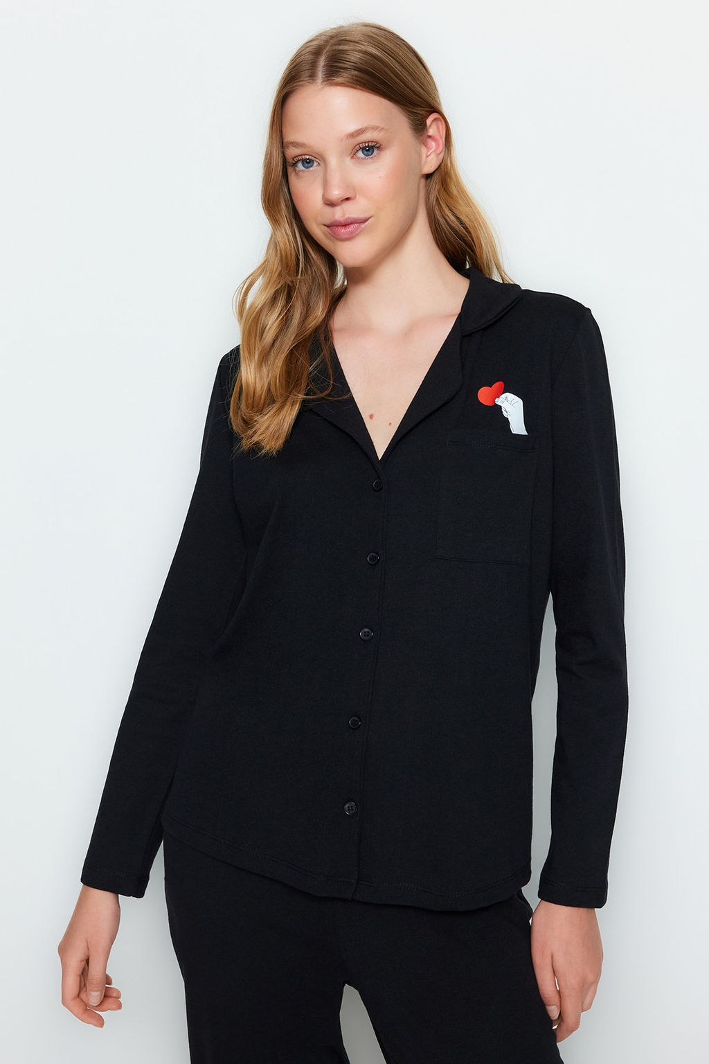 Trendyolmilla Siyah Pamuklu Kalpli Gomlek-Pantolon Orme Pijama Tak?m? THMAW24PT00008