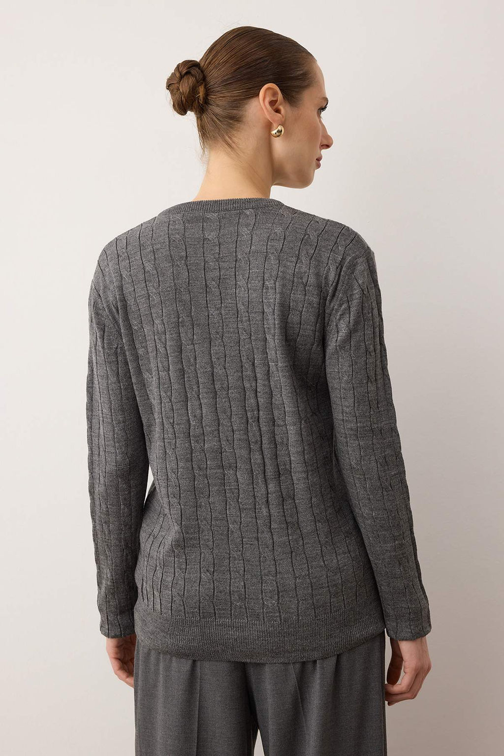 Lacivert Nak?sl? V Yaka Sac Orgu Triko Kazak TWOAW26KZ00259 - Trendyolmilla фото 12