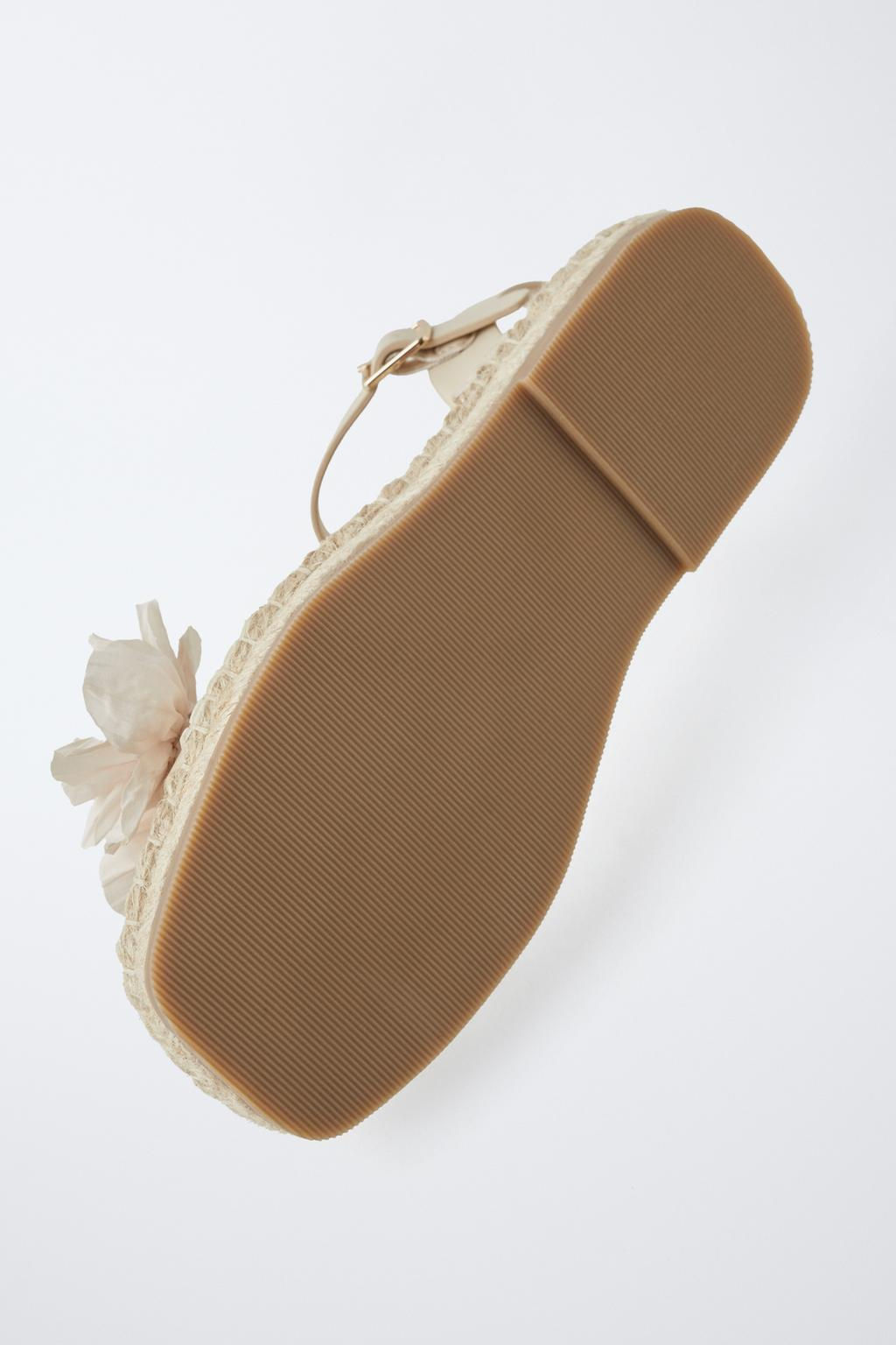 JUTE SANDALS WITH FLORAL DETAIL - Zara фото 6