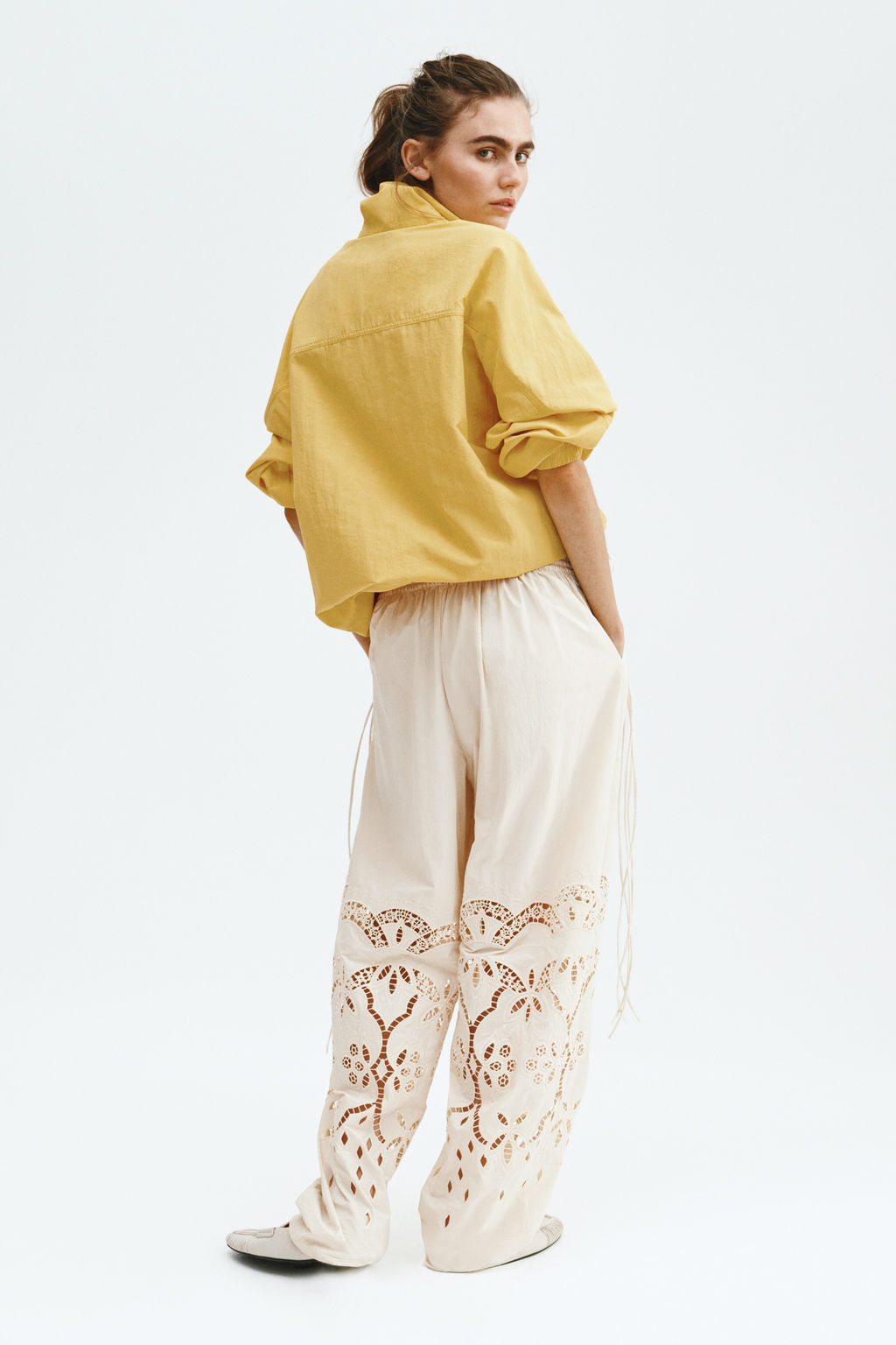 Broderie anglaise drawstring trousers - H&m фото 3