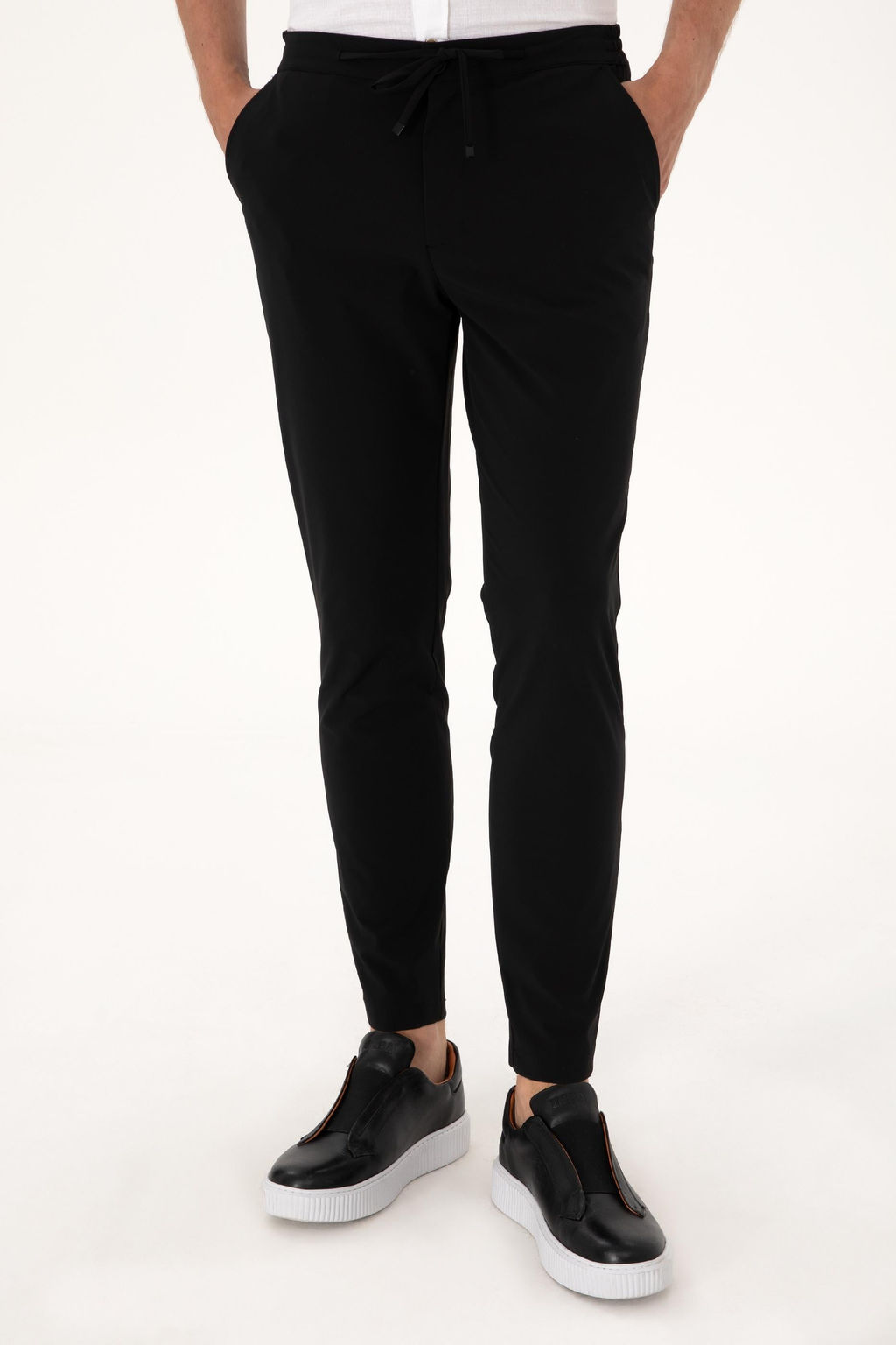 Erkek Body Fit Siyah Kanvas Pantolon