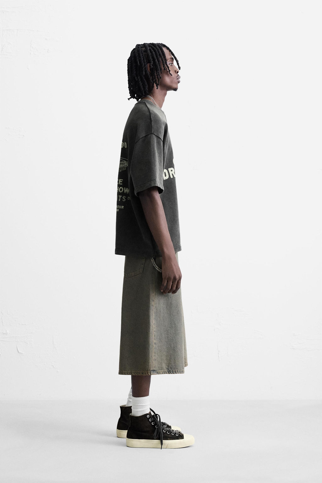 WASHED GRAPHIC PRINT SWEATSHIRT - Zara фото 4