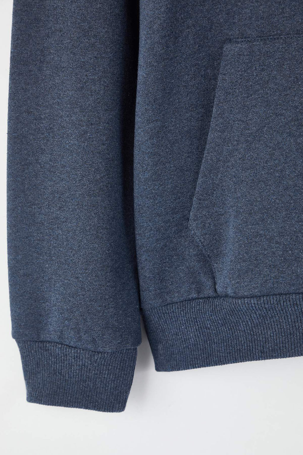Indigo Regular/Normal Kesim Kapusonlu Ici Polarl? Kal?n Sweatshirt TMNAW26SW00016
