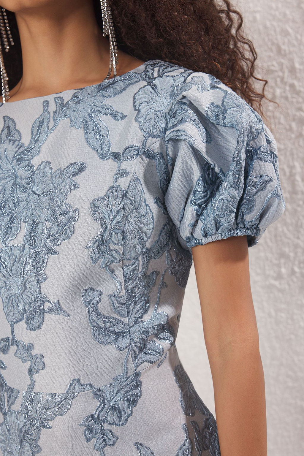 Trendyolmilla Ac?k Mavi A-Kesim Jakarl? Dokuma Midi S?k Abiye Gece Mezuniyet Elbisesi TPRSS25EL00202 фото 11