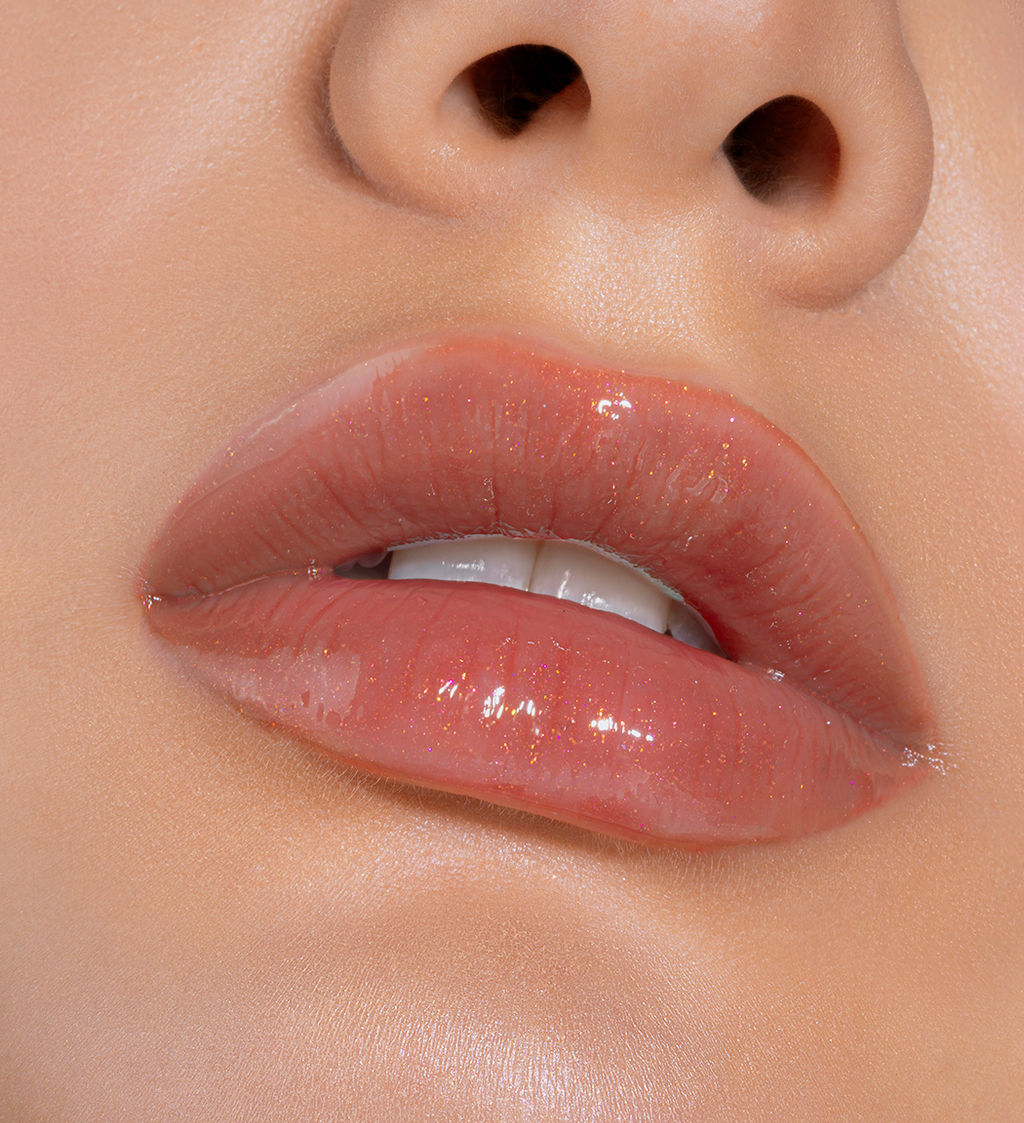 LuxVisage Блеск для губ с эффектом объема тон 506 ICON lips glossy volume Caramel Beige 3,4г - Golden rose фото 3