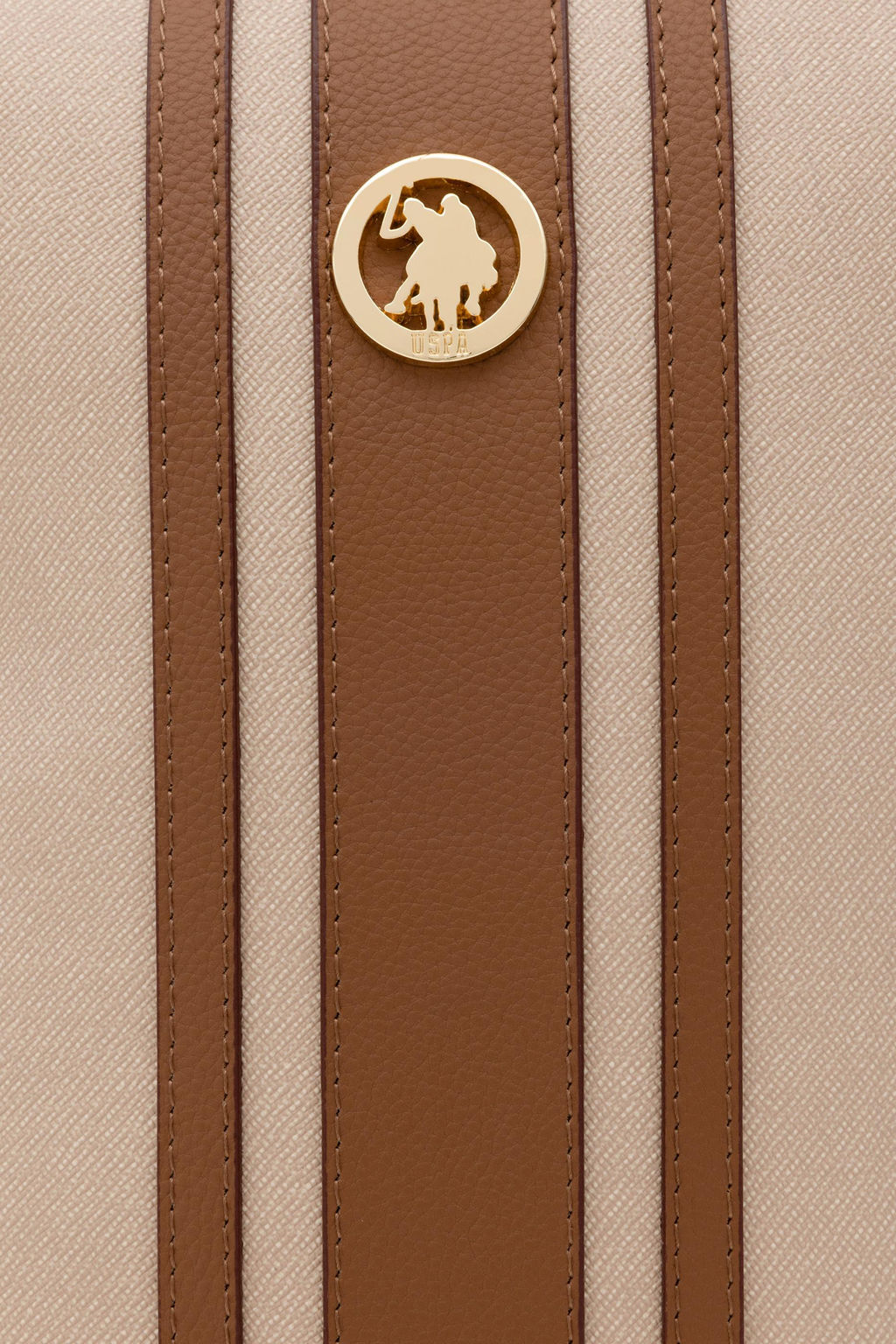 Kad_n Bej _anta Sepette S_rpriz _ndirim