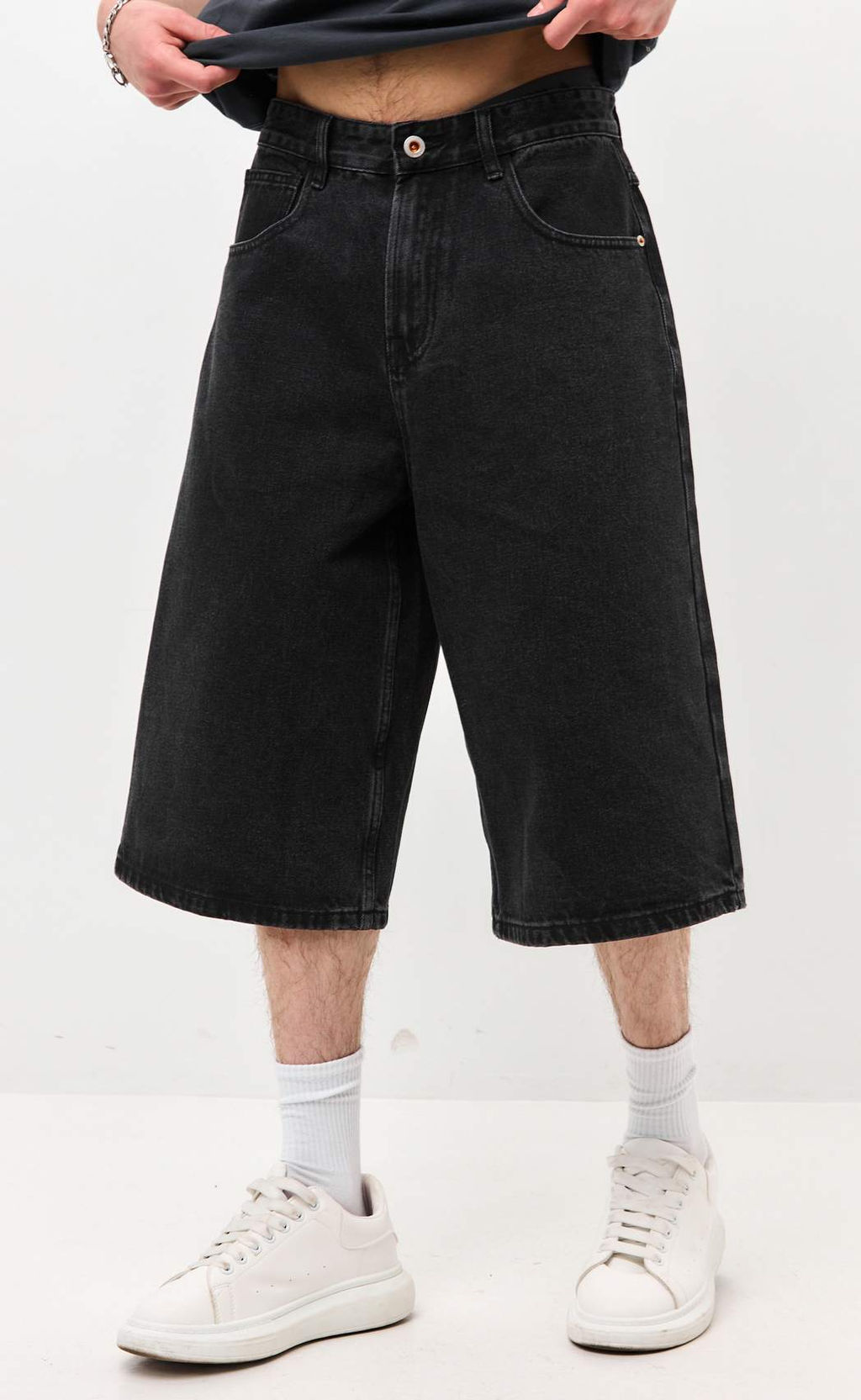 Шорты F511-09-302 black