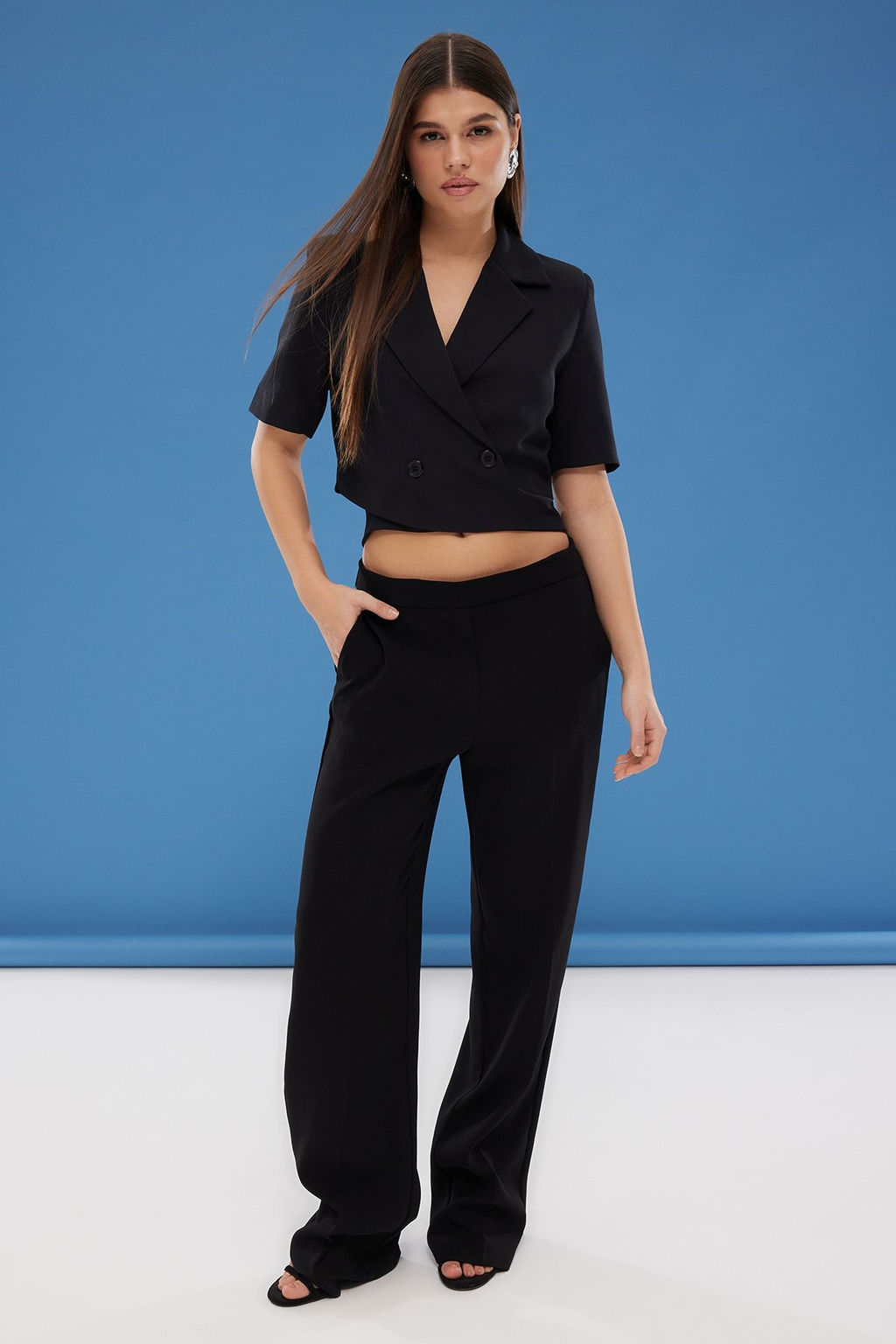 Trendyolmilla Siyah Kruvaze Crop Dokuma Blazer Ceket TWOSS25BC00016  фото 2