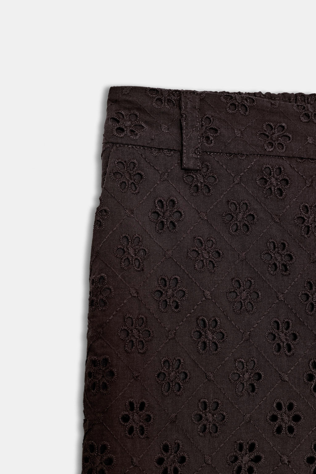 PANTAL?N CULOTTE BORDADOS PERFORADOS / Marr?n - Zara фото 9