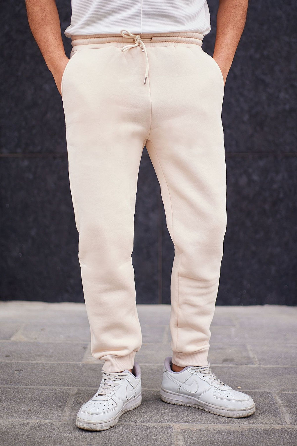 TRENDYOL MAN Gri Regular/Normal Kesim Ici Polar/S?cak Tutan Pacas? Lastikli Esofman Alt? TMNAW21EA0264 - Trendyolmilla фото 4