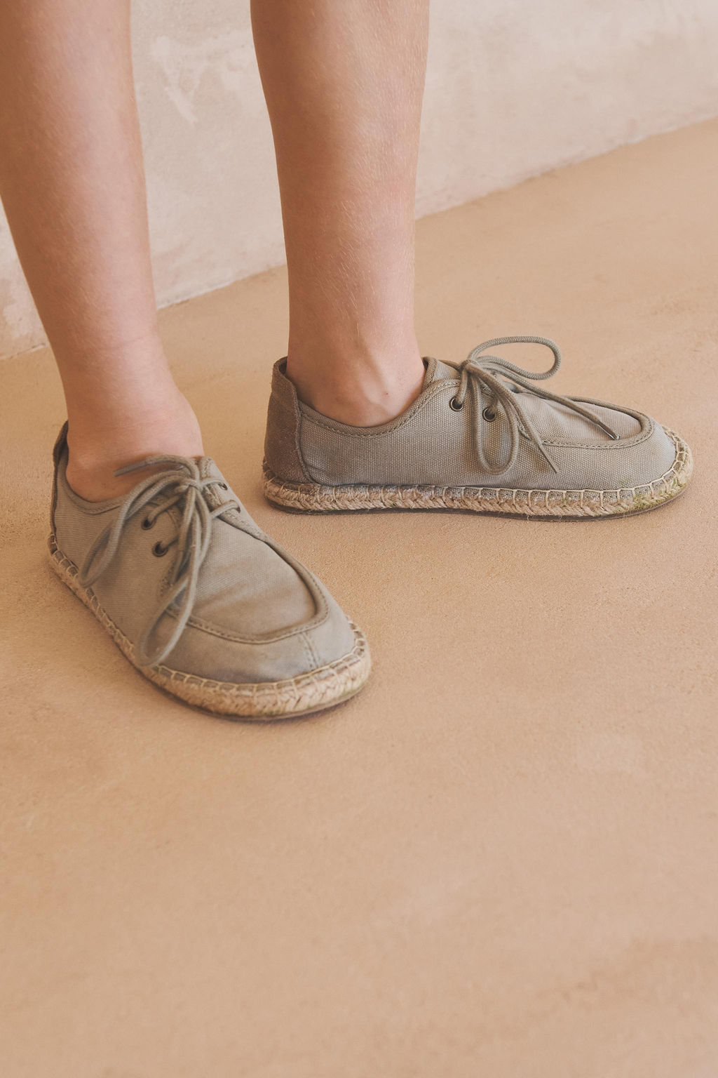 ALPARGATA CORDONES LIMITED EDITION / Gris - Zara фото 2