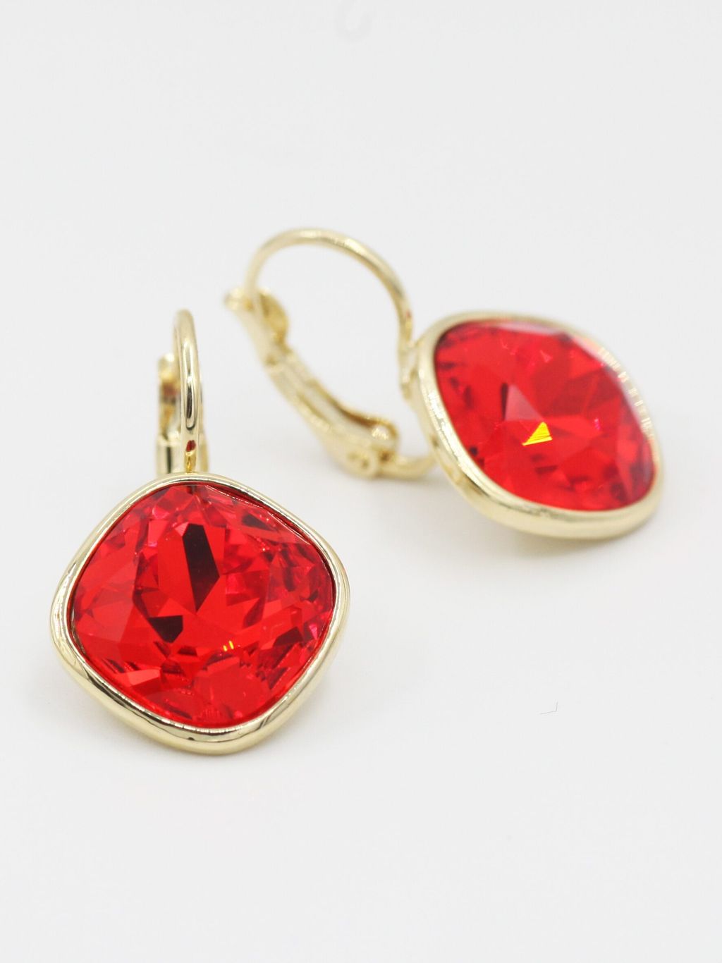 Серьги с чешскими кристаллами