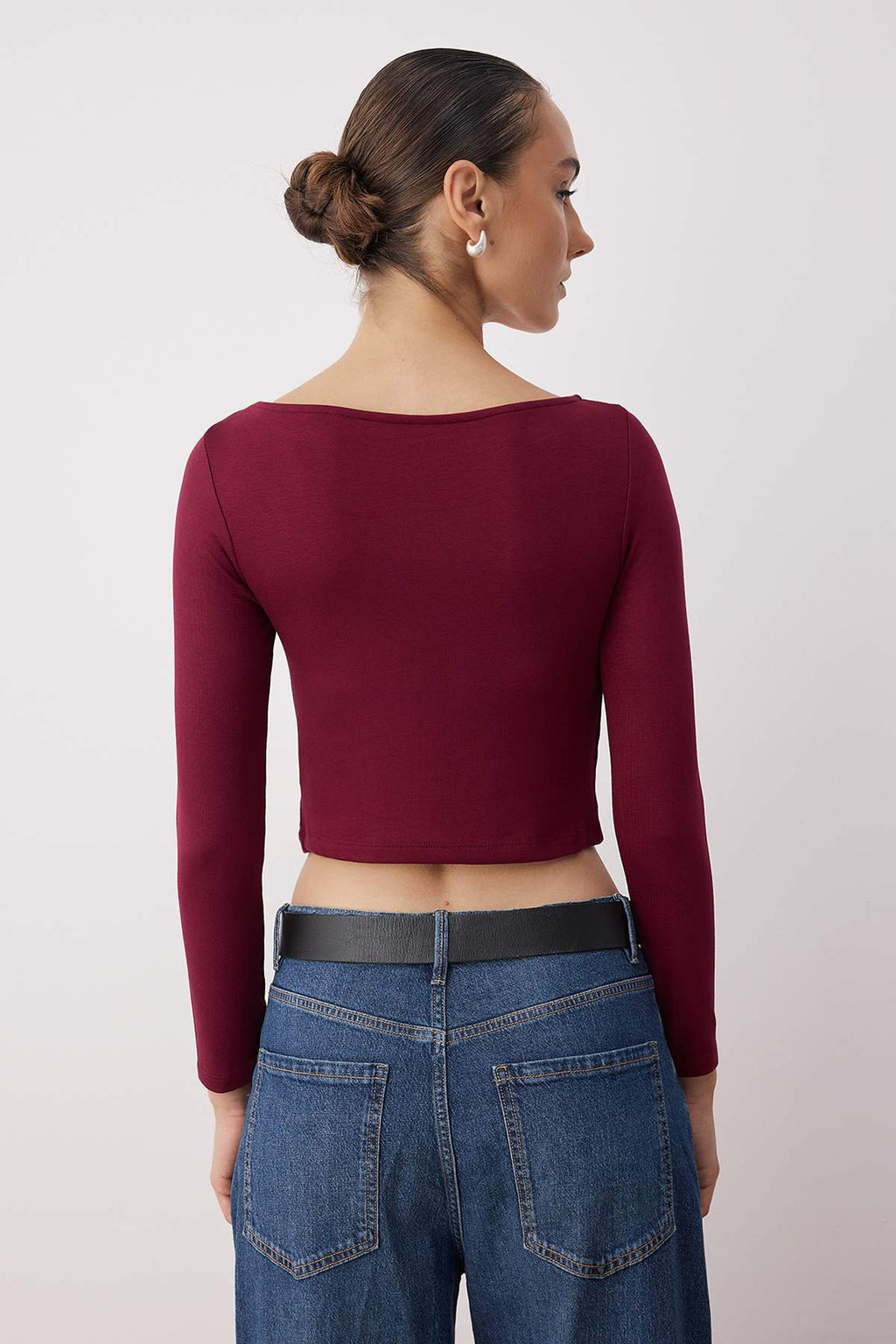 Trendyolmilla Siyah-Beyaz-Antrasit 3lu Paket Crop Fitted/Vucuda Oturan Orme Bluz TWOAW25BZ00300