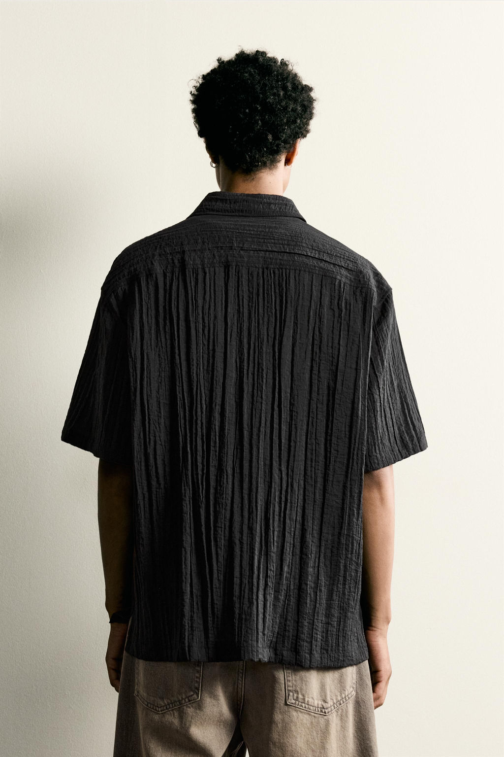 CAMISA RELAXED FIT RELIEVE / Negro - Zara фото 3