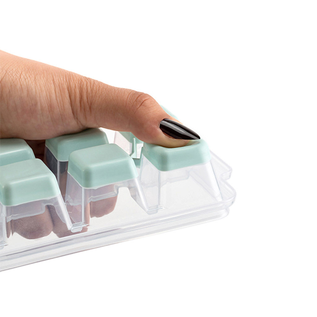 Форма для льда пластмассовая 25х9х4см, с крышкой и силиконовым дном (Турция) - Домашняя мода фото 2