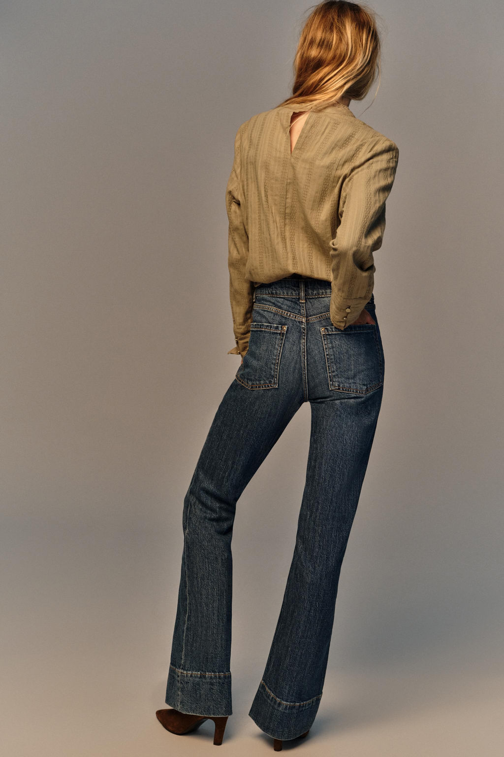 Z1975 MID-WAIST FLARE SEAM JEANS - Zara фото 6