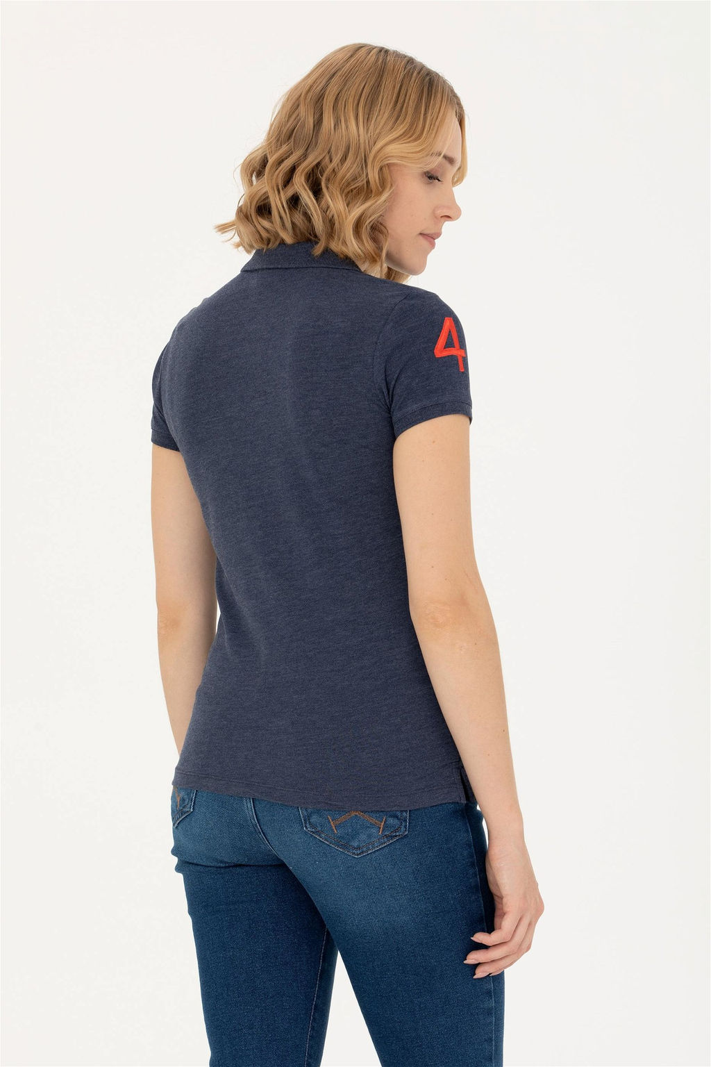 Женская темно-синяя базовая футболка с воротником-поло Неожиданная скидка в корзине - U.s. polo assn фото 5
