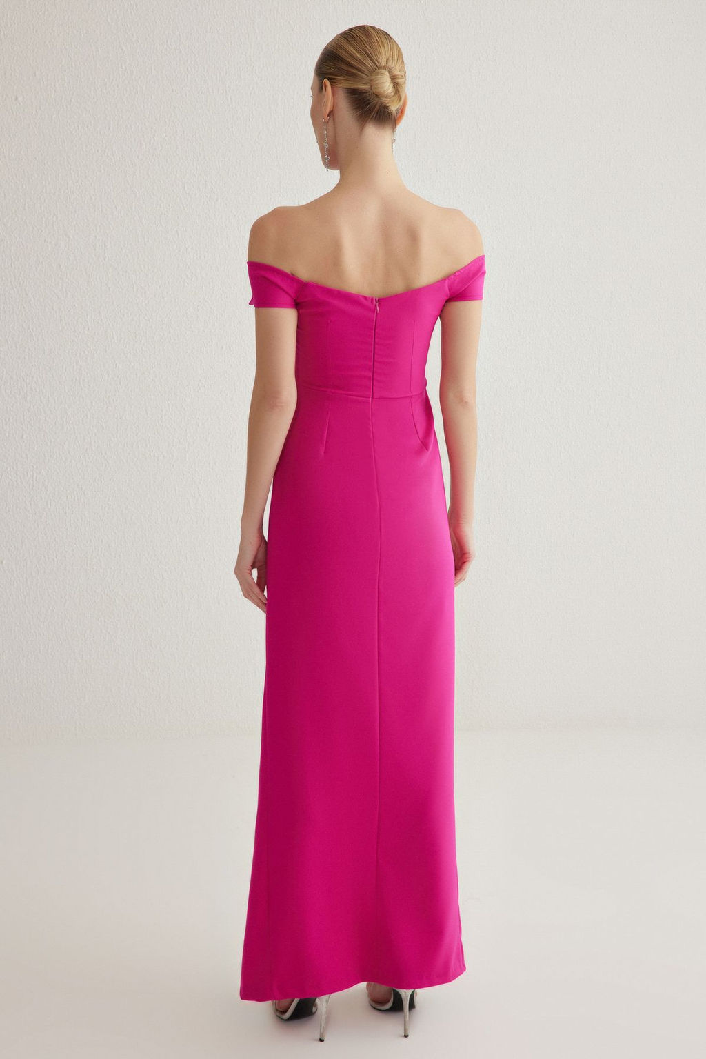 TRENDYOLMILLA Fusya Carmen Yaka Fiyonklu Dokuma Maxi S?k Abiye & Mezuniyet Elbise TPRSS25AE00030  фото 5