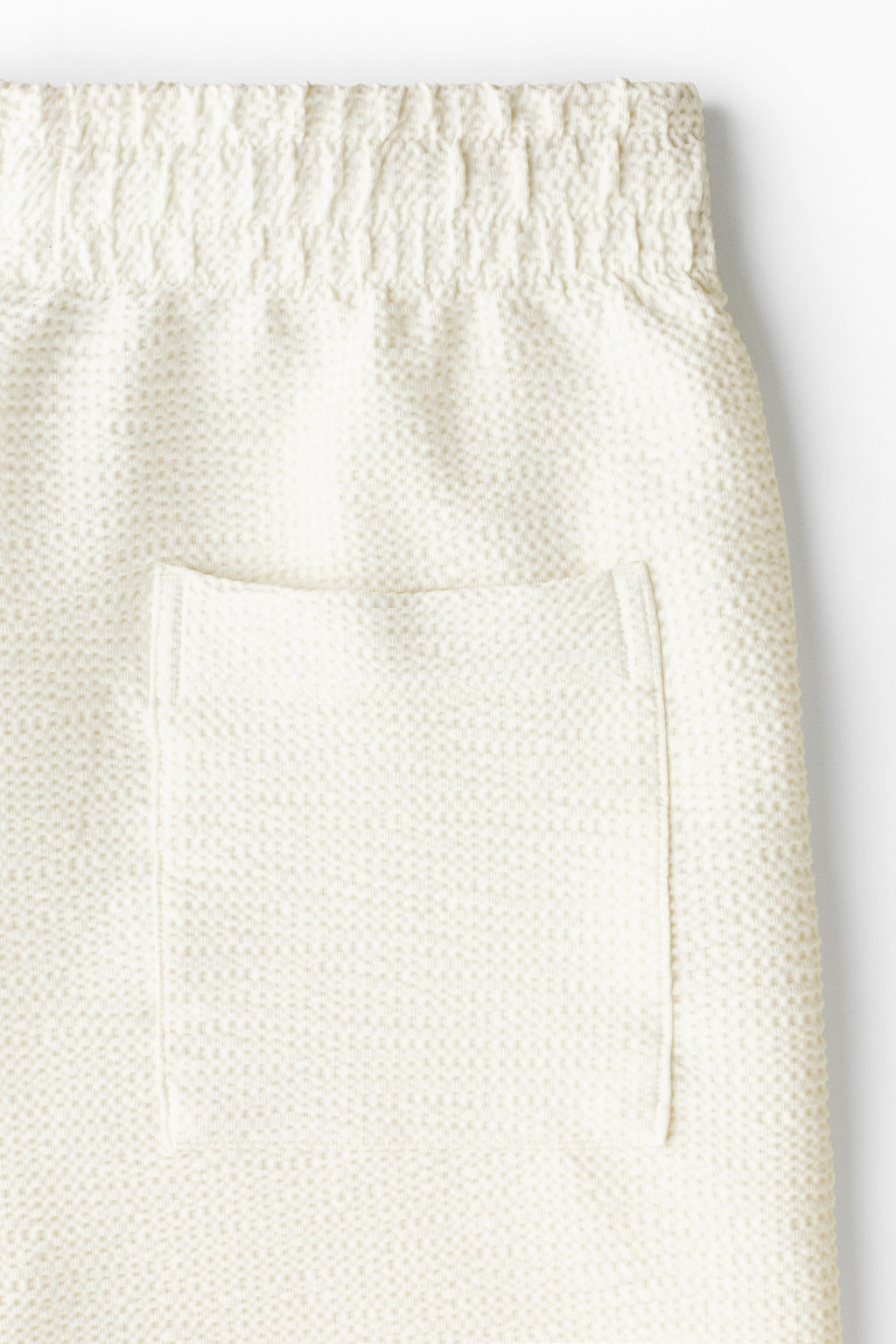 Pantal?n corto gofrado Relaxed Fit - H&m фото 9