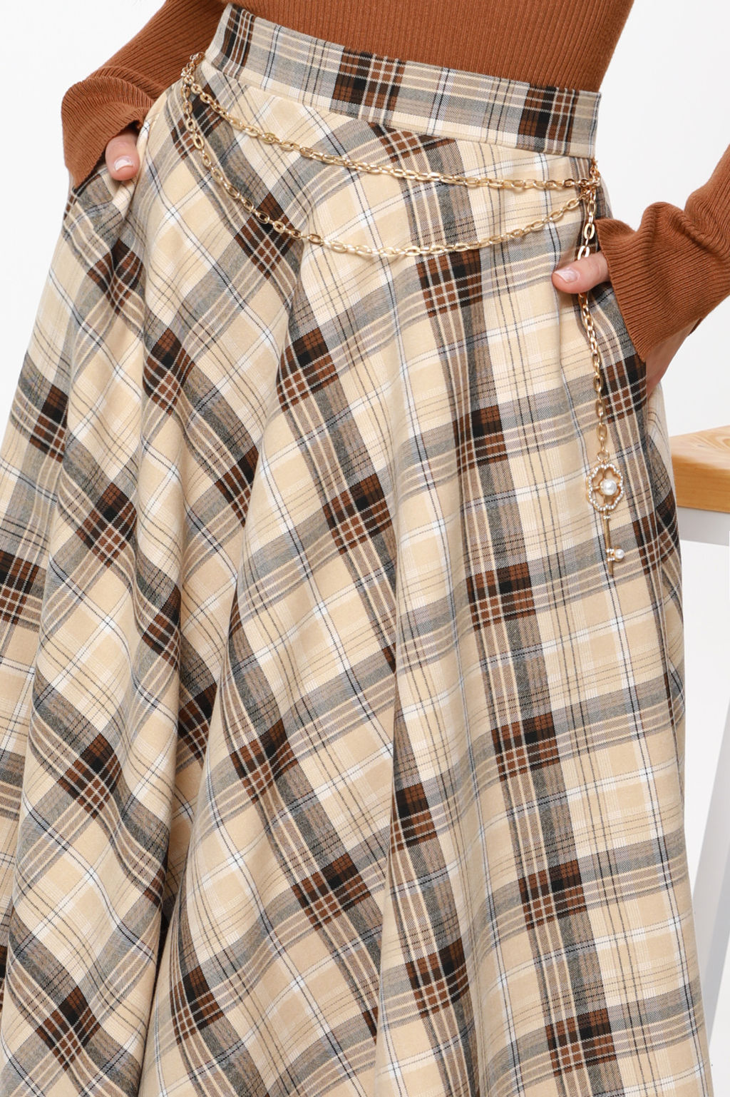 Юбка в клетку с ремнем-цепью - Dstrend фото 4