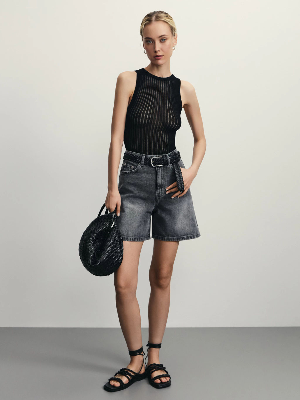 Джинсовые шорты А-силуэта / Zarina  фото 2