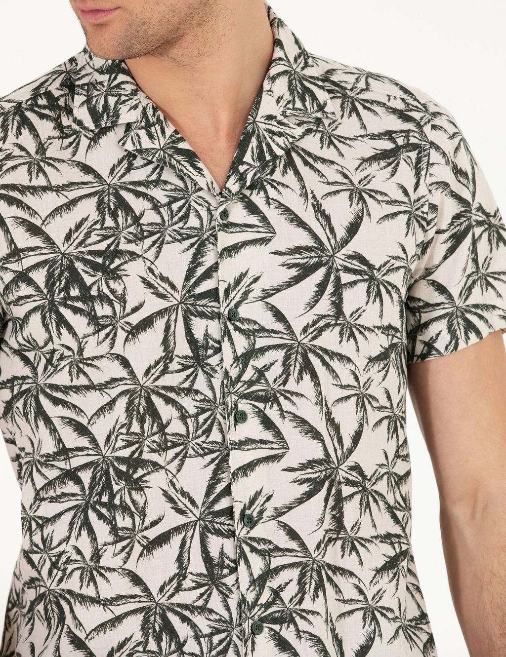 Рубашка из смесового льна хаки с короткими рукавами стандартного кроя - Cacharel фото 7