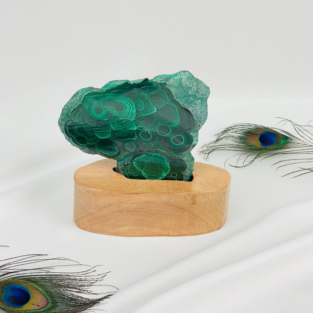 Срез Малахита на подставке