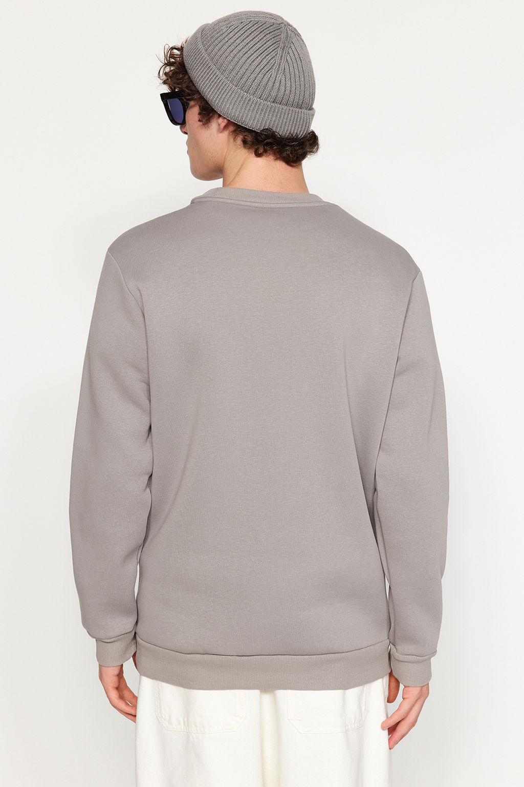 Gri Regular/Normal Kesim Ici Polar/S?cak Tutan Yaz? Bask?l? Sweatshirt TMNAW24SW00183 - Trendyolmilla фото 5