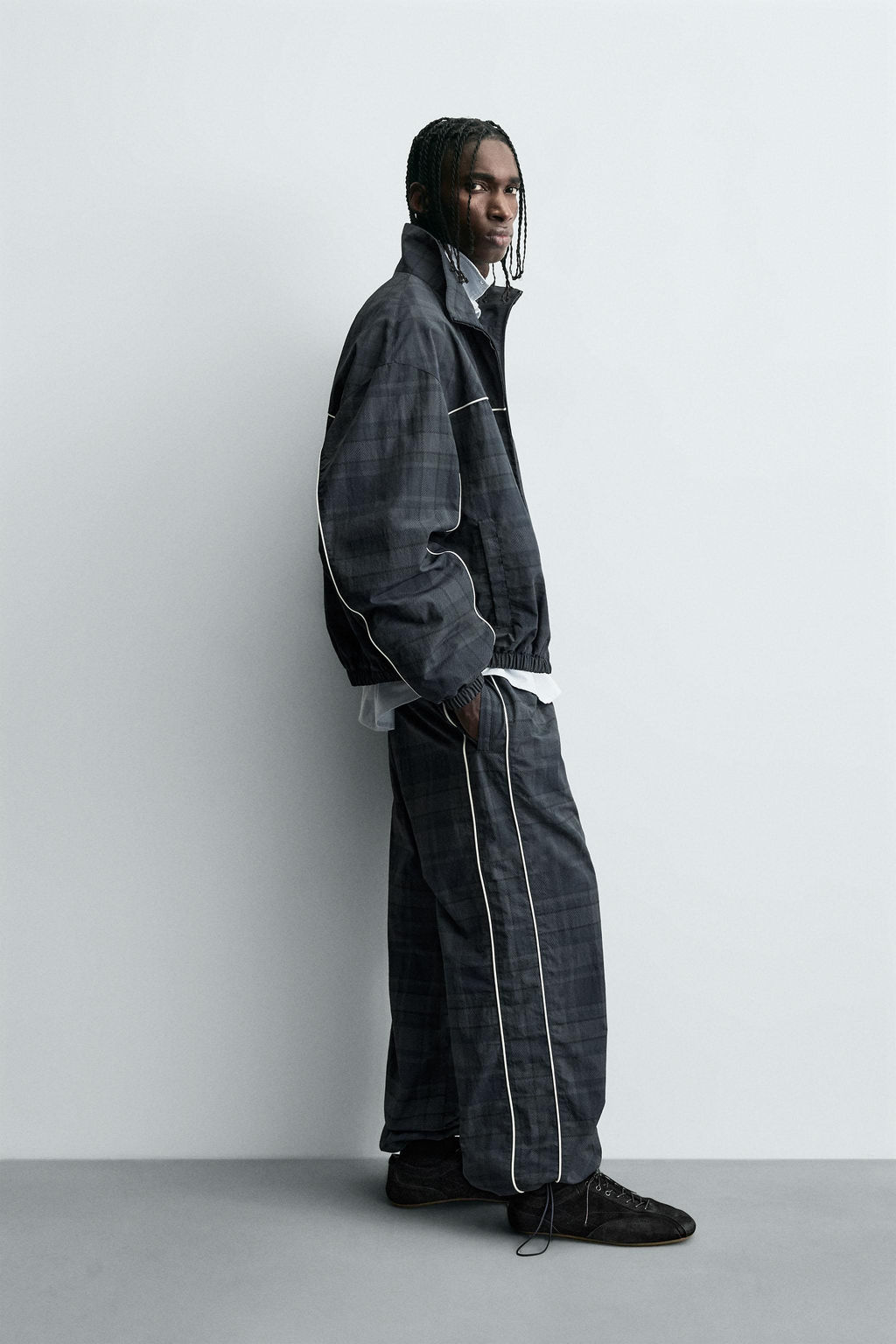 CONTRAST CHECK TECHNICAL JACKET - Zara фото 4