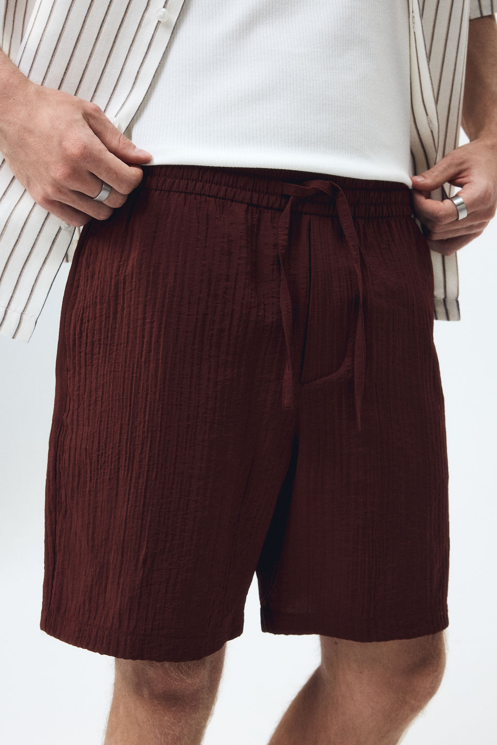 Pantal?n corto texturizado Relaxed Fit - H&m фото 8