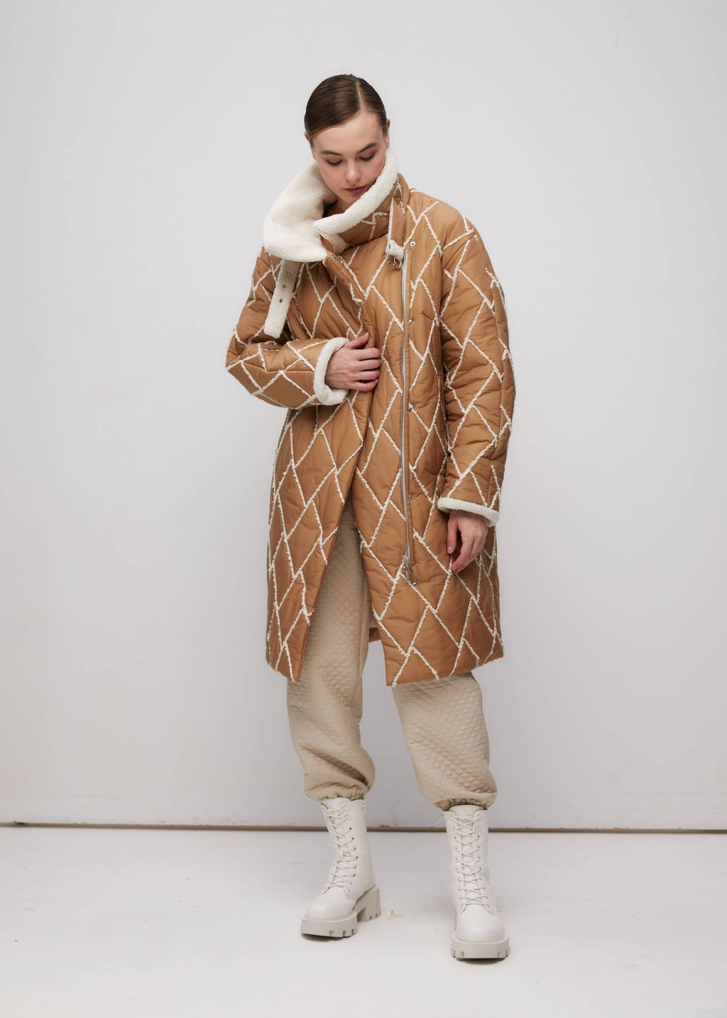 Пальто женское арт. 314W, бежевый - Ultramarine фото 3