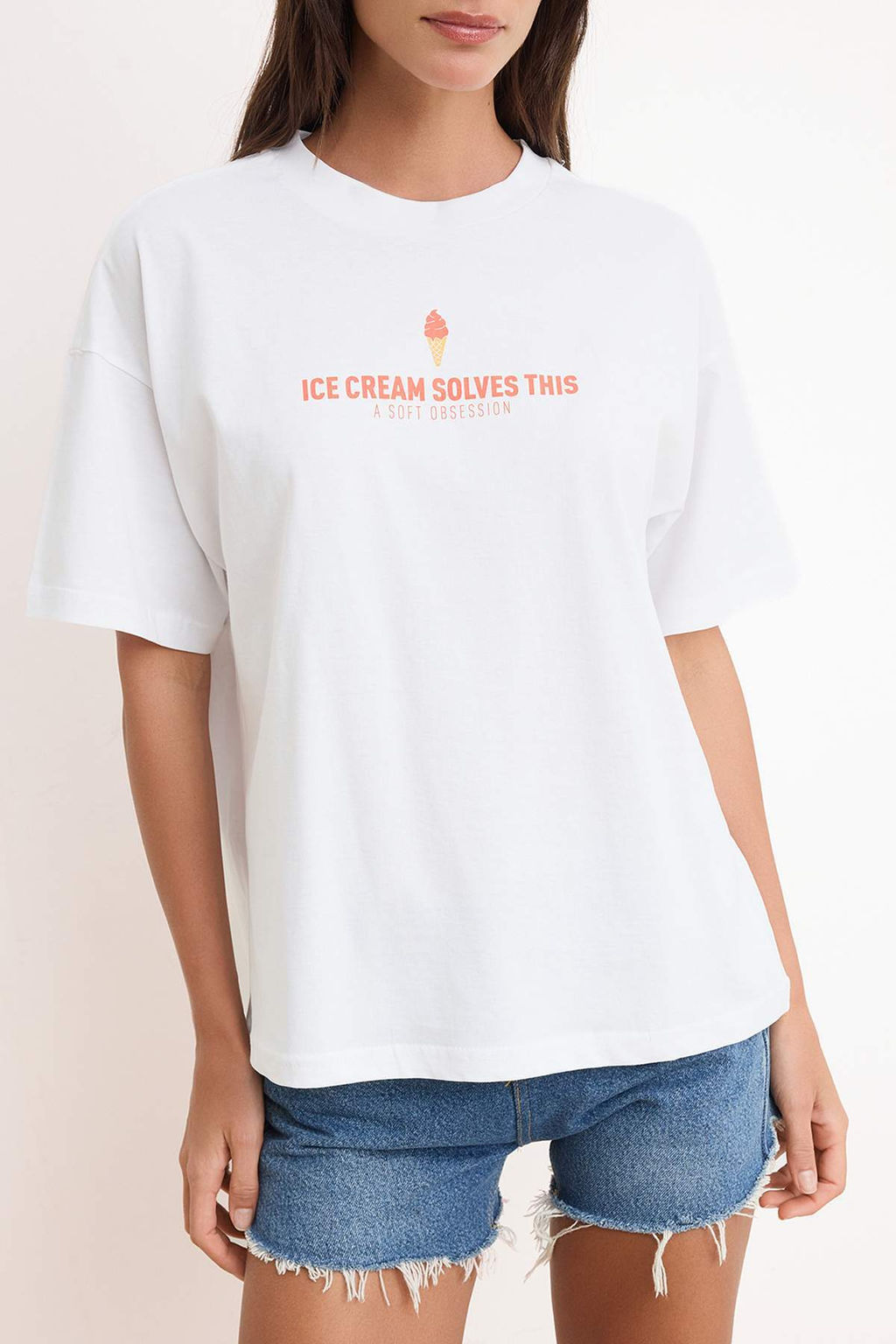 Ekru Bask?l? Oversize/Genis Kal?p Dusuk Kol K?sa Kollu %100 Pamuk Orme T-Shirt TWOSS26TS00156 - Trendyolmilla фото 3