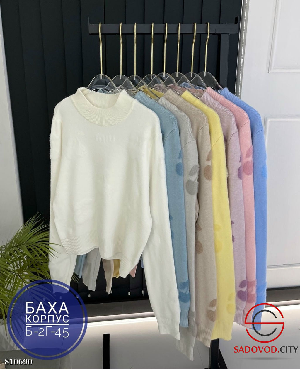 Свитер женский с принтом - Bruno фото 8