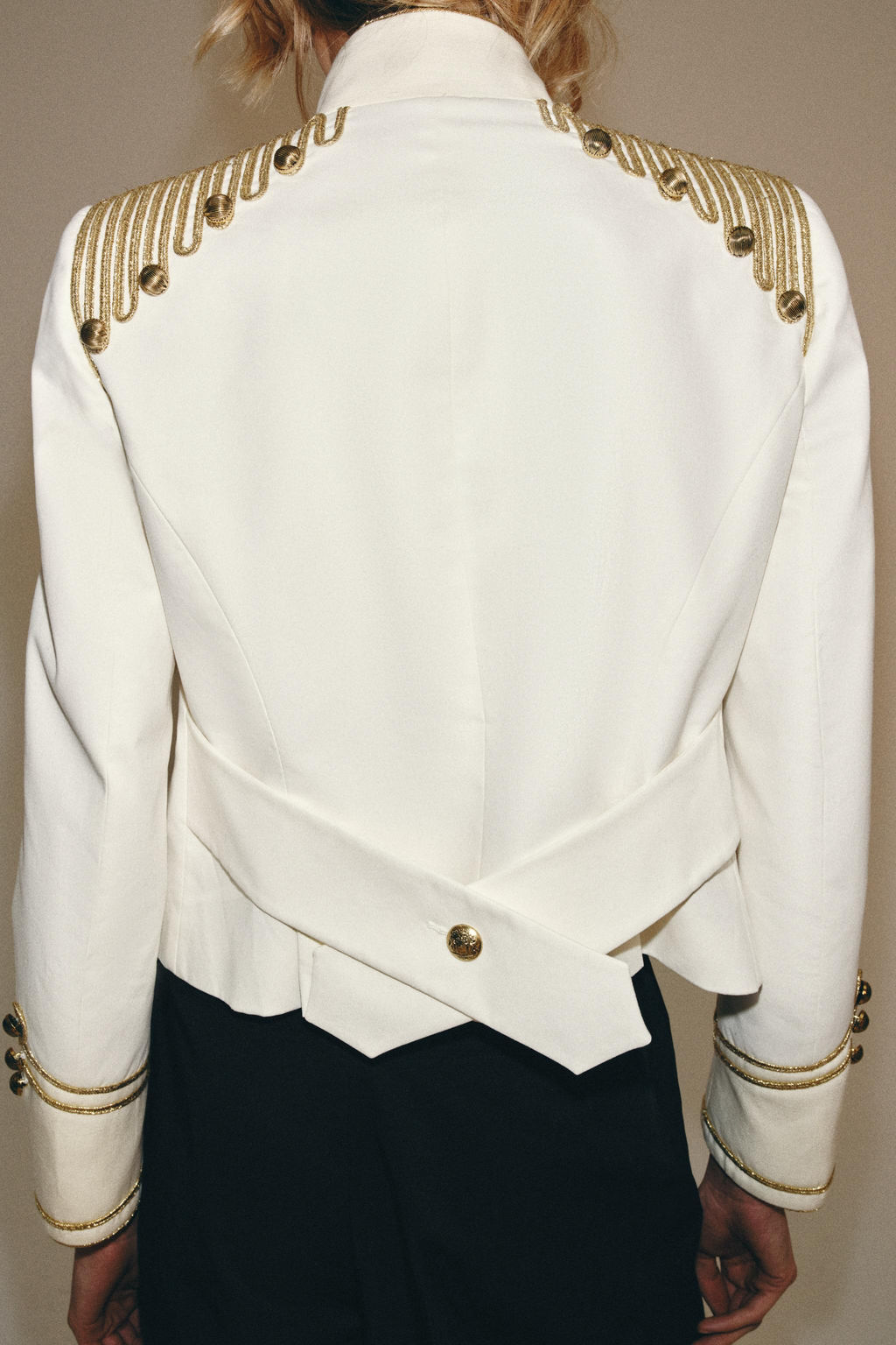 CHAQUETA ALAMARES ZW COLLECTION / Crudo - Zara фото 4