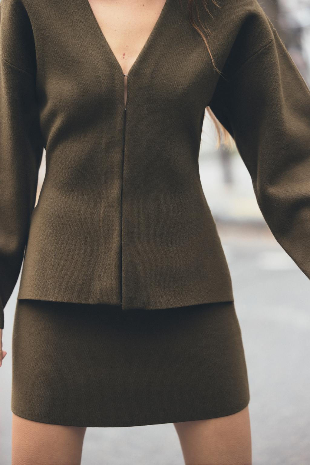 FITTED WAIST PLAIN KNIT JACKET - Zara фото 2